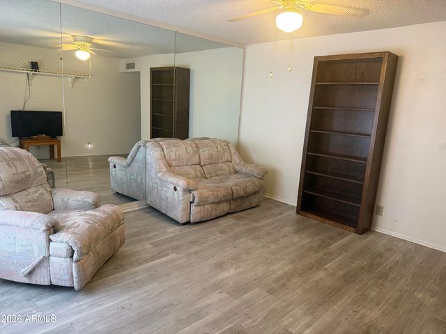 2064 S FARNSWORTH Drive 76, Mesa, AZ 85209