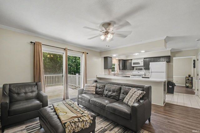 21462 Ravenna Drive, South Bend, IN 46628