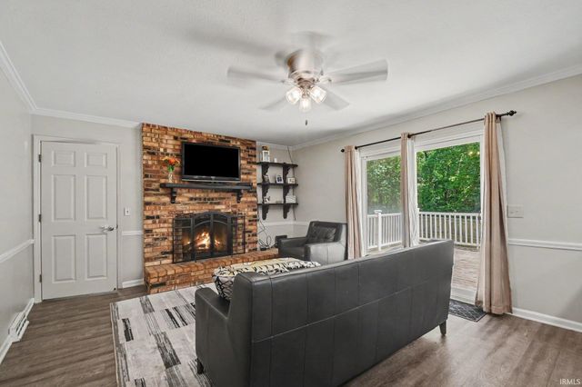 21462 Ravenna Drive, South Bend, IN 46628
