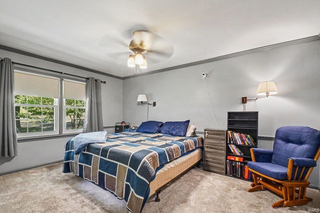 21462 Ravenna Drive, South Bend, IN 46628