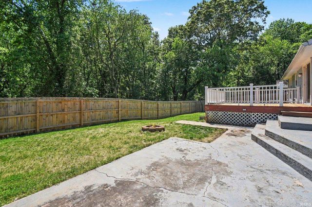 21462 Ravenna Drive, South Bend, IN 46628