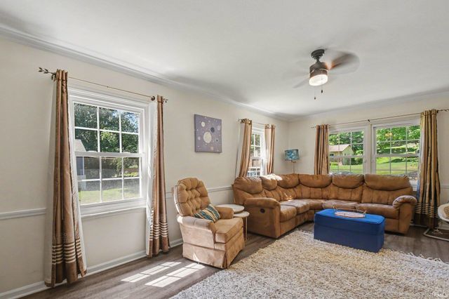 21462 Ravenna Drive, South Bend, IN 46628