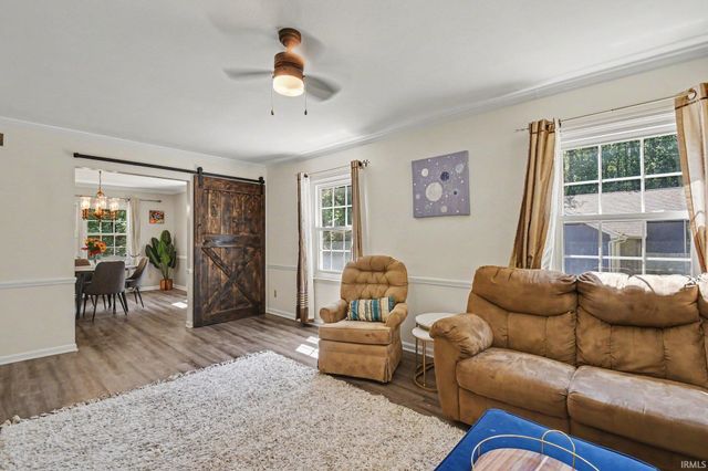 21462 Ravenna Drive, South Bend, IN 46628
