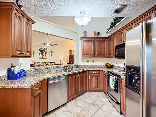 3210 60TH AVENUE W, Bradenton, FL 34207