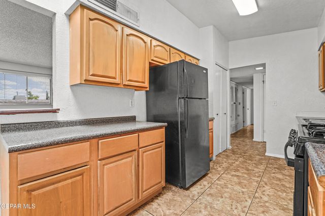 10648 BIRTHSTONE Drive, El Paso, TX 79935