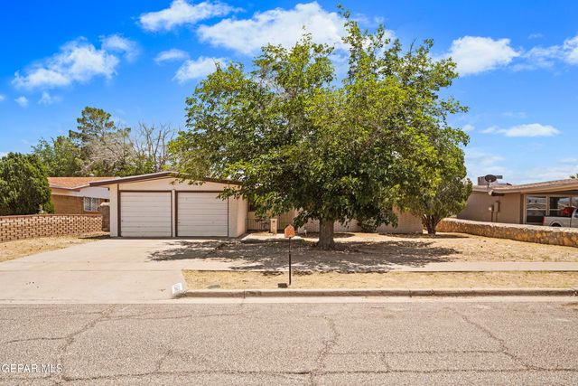 10648 BIRTHSTONE Drive, El Paso, TX 79935