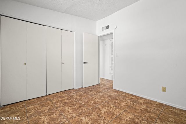 10648 BIRTHSTONE Drive, El Paso, TX 79935