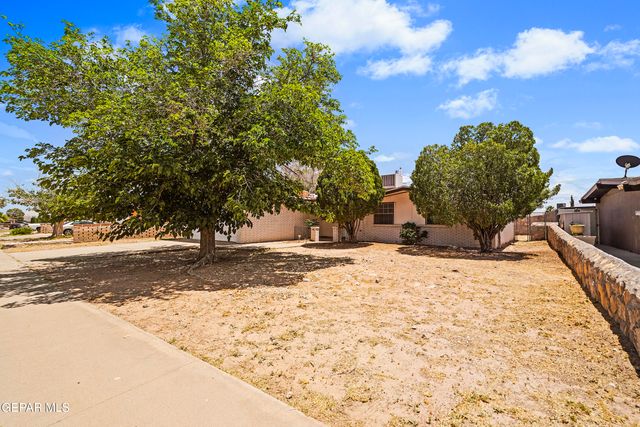 10648 BIRTHSTONE Drive, El Paso, TX 79935