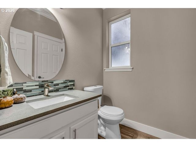 1422 Sw BELLA Ter, Beaverton, OR 97003