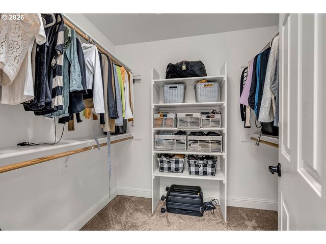 1422 Sw BELLA Ter, Beaverton, OR 97003