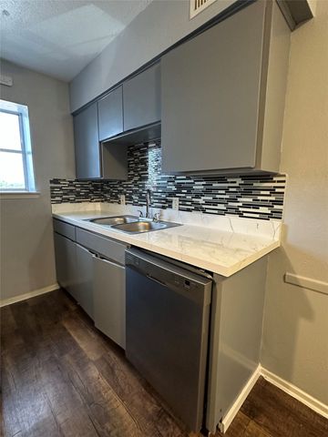 4317 Baldwin Street 4318-201, Fort Worth, TX 75052