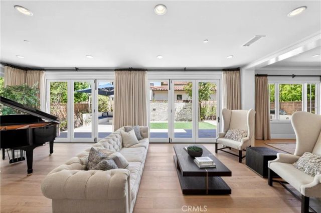 109 Andirons, Irvine, CA 92602