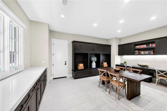 109 Andirons, Irvine, CA 92602