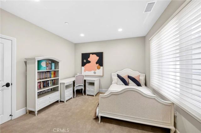 109 Andirons, Irvine, CA 92602