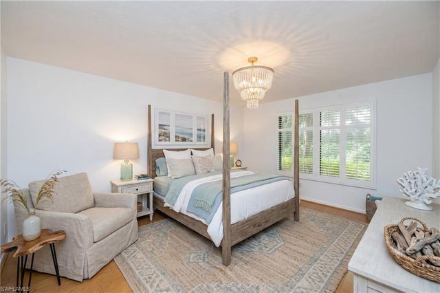 3350 10th ST N 1104, Naples, FL 34103