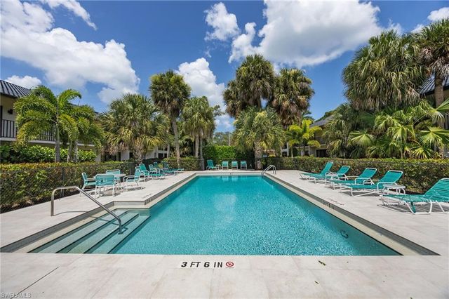 3350 10th ST N 1104, Naples, FL 34103