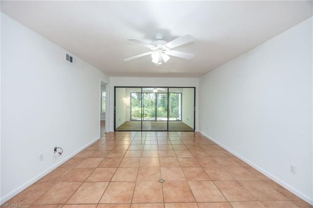 3350 10th ST N 1104, Naples, FL 34103