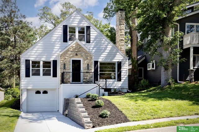 6316 Poppleton Avenue, Omaha, NE 68106