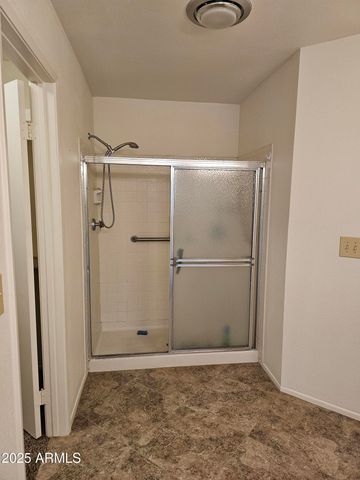 4631 E BOHL Street, Phoenix, AZ 85044