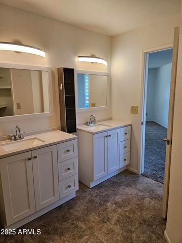 4631 E BOHL Street, Phoenix, AZ 85044