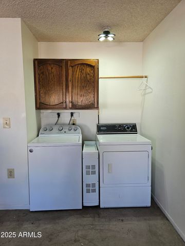 4631 E BOHL Street, Phoenix, AZ 85044