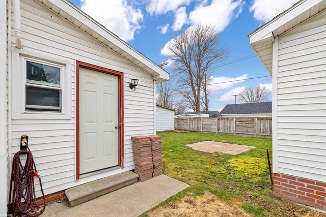 334 Delina Street, Marine City, MI 48039