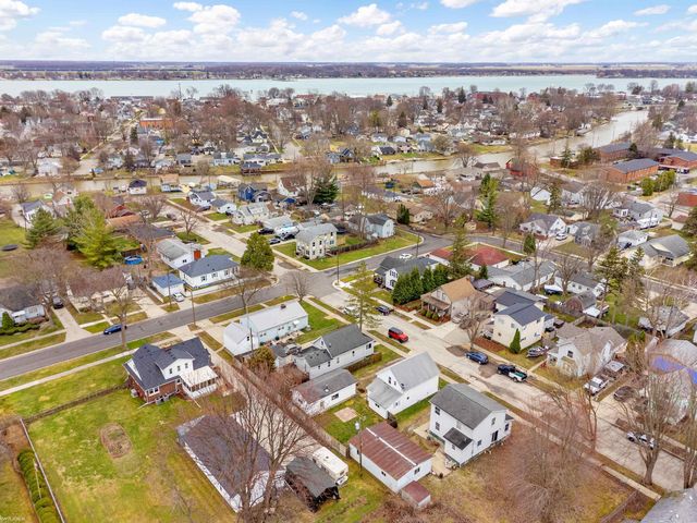 334 Delina Street, Marine City, MI 48039