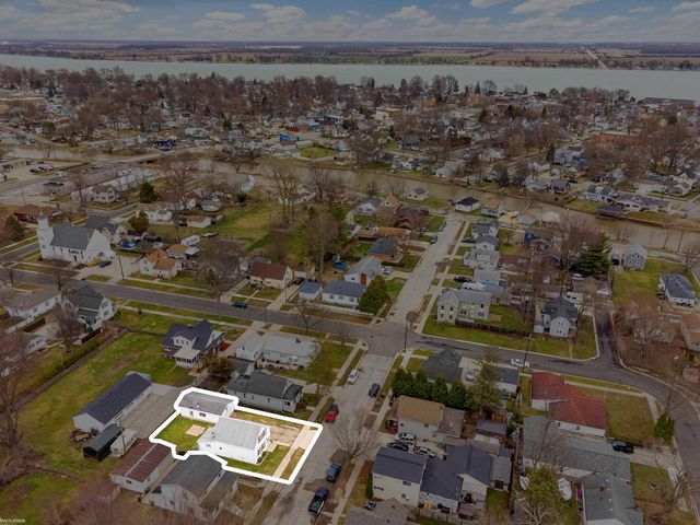 334 Delina Street, Marine City, MI 48039