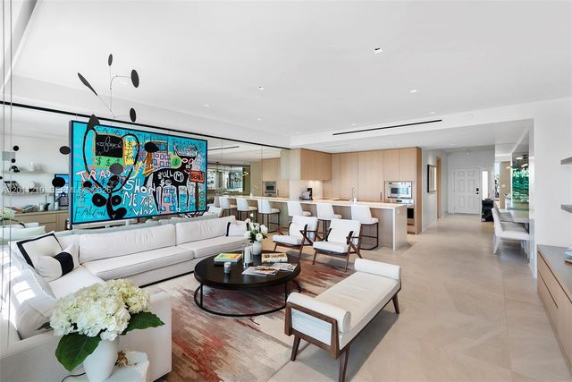 19242 Fisher Island Dr 19242, Miami Beach, FL 33109