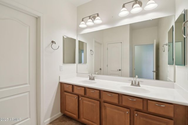 5557 W MINE Trail, Phoenix, AZ 85083