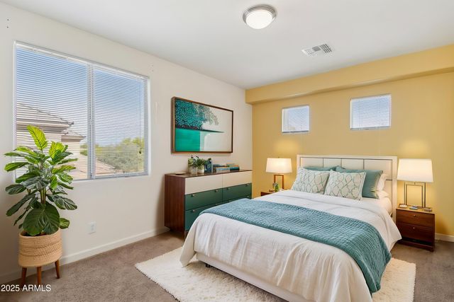 5557 W MINE Trail, Phoenix, AZ 85083