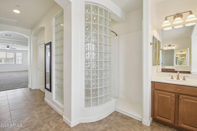 5557 W MINE Trail, Phoenix, AZ 85083