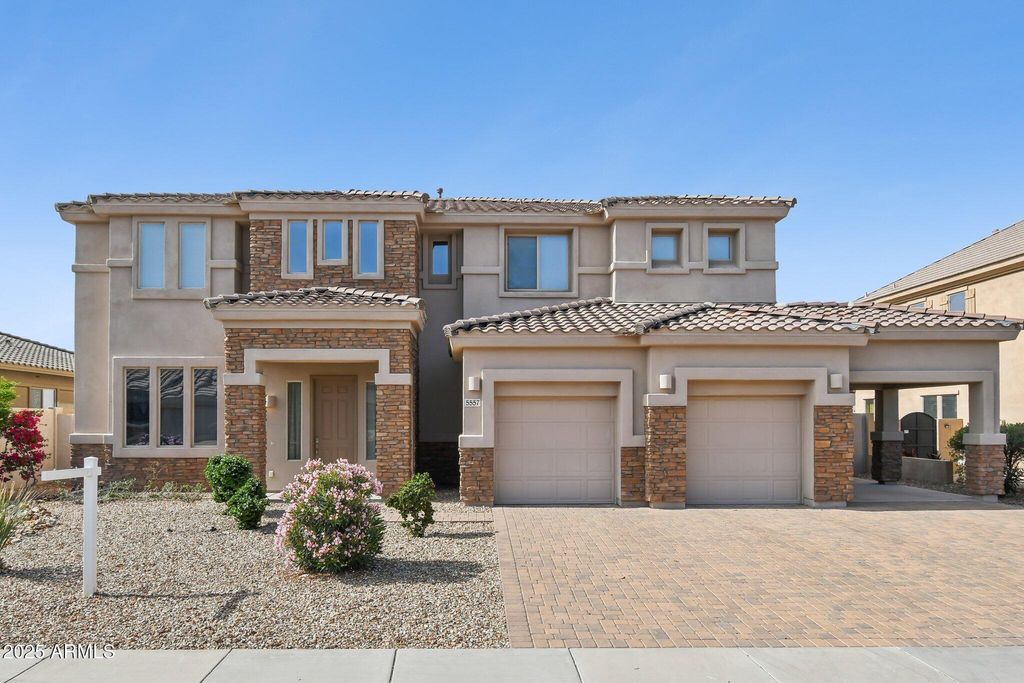 5557 W MINE Trail, Phoenix, AZ 85083