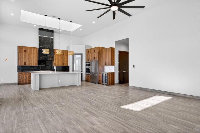 9960 Cardinal Street NW, Albuquerque, NM 87114