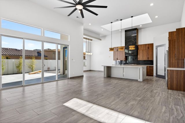 9960 Cardinal Street NW, Albuquerque, NM 87114