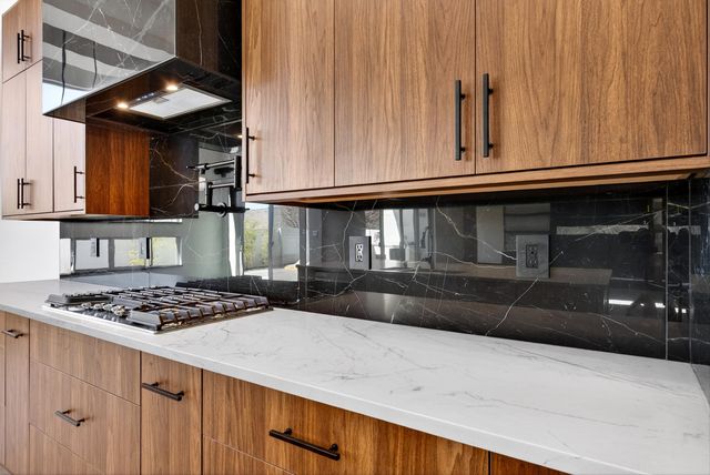 9960 Cardinal Street NW, Albuquerque, NM 87114