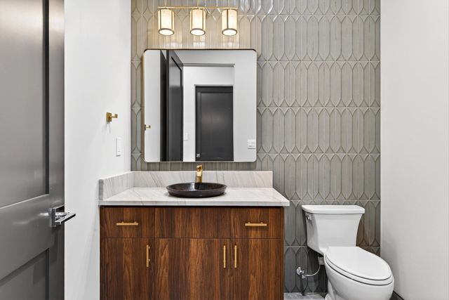 9960 Cardinal Street NW, Albuquerque, NM 87114