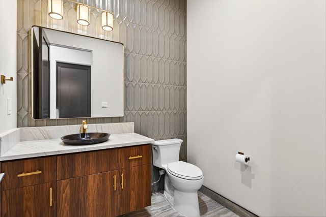 9960 Cardinal Street NW, Albuquerque, NM 87114