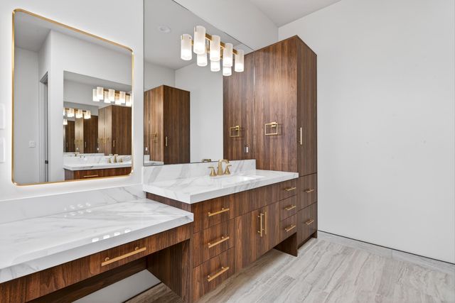 9960 Cardinal Street NW, Albuquerque, NM 87114