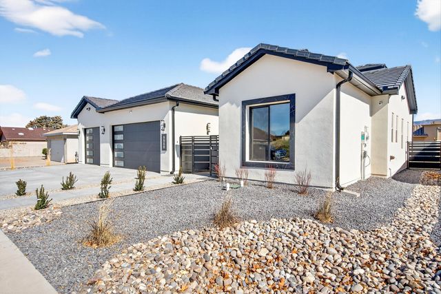 9960 Cardinal Street NW, Albuquerque, NM 87114