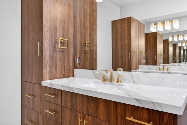 9960 Cardinal Street NW, Albuquerque, NM 87114