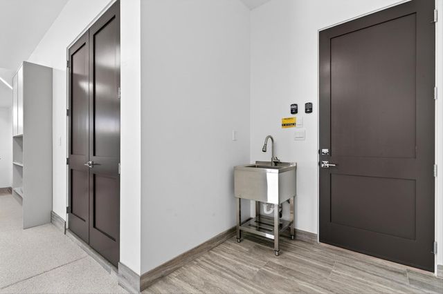 9960 Cardinal Street NW, Albuquerque, NM 87114