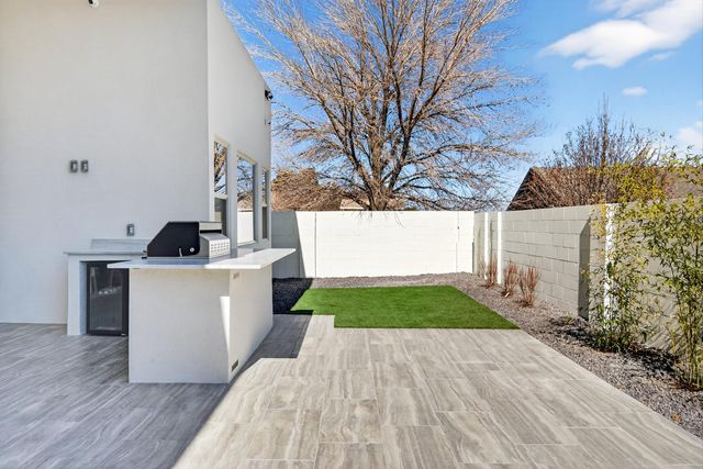 9960 Cardinal Street NW, Albuquerque, NM 87114