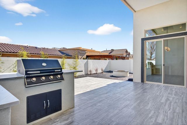 9960 Cardinal Street NW, Albuquerque, NM 87114