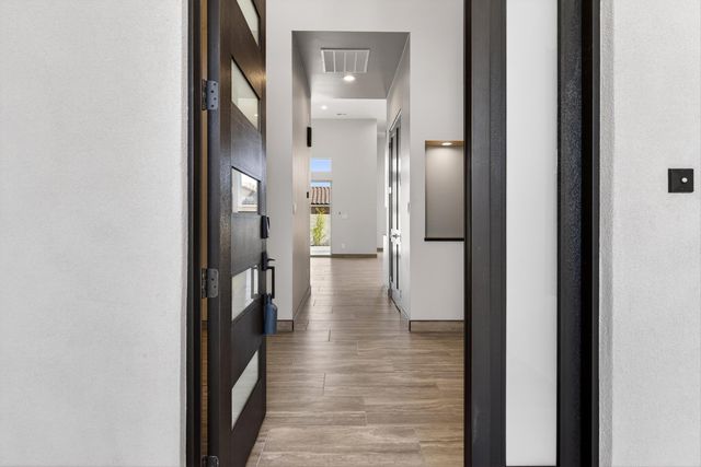 9960 Cardinal Street NW, Albuquerque, NM 87114