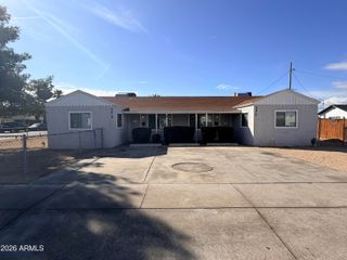2419 E OAK Street, Phoenix, AZ 85008
