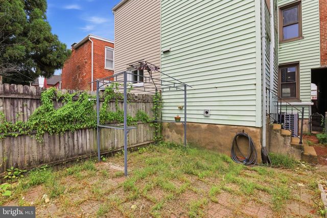 834 LAKE ST, Lancaster, PA 17603