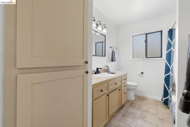 6322 Madison AVE, Carmichael, CA 95608