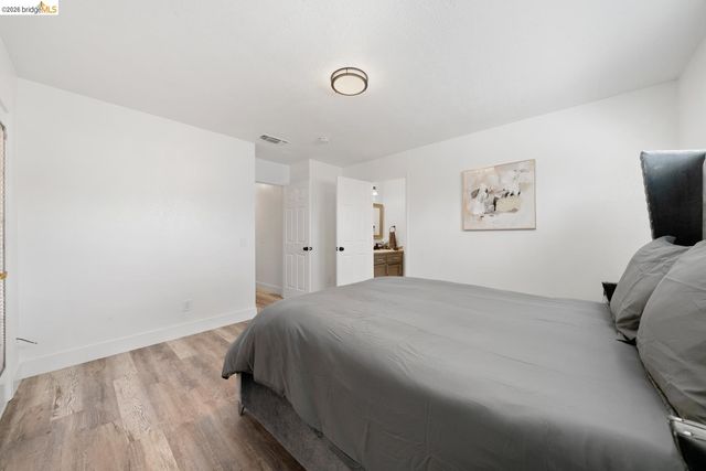 6322 Madison AVE, Carmichael, CA 95608