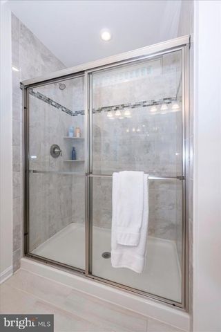 1212 PENNINGTON DR, Brunswick, MD 21716